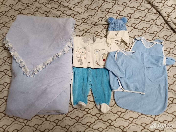 Конверт на выписку (осень) с комплектом одежды