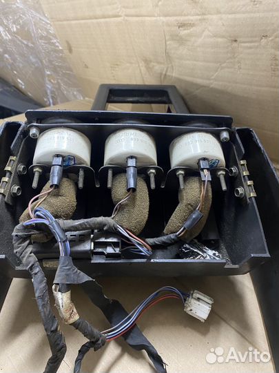 Доп приборы audi 80