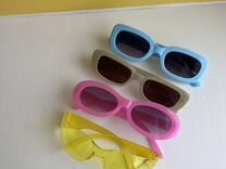 Солнцезащитные очки разноцветные