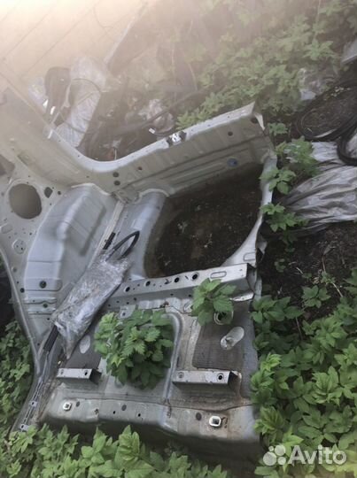 Kia soul 2 крыло заднее правое четверть