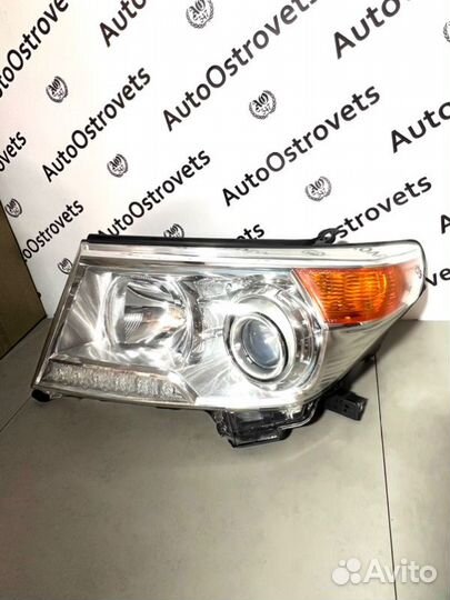 Фара ксеноновая левая Toyota Land Cruiser 200