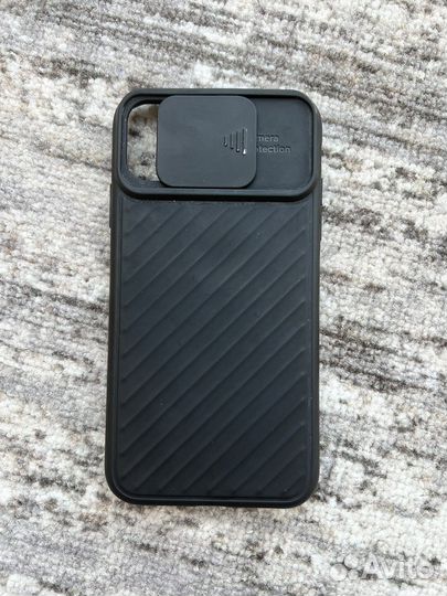 Чехол на iPhone 11