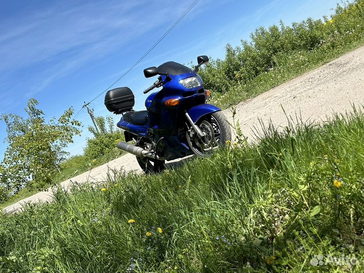 Kawasaki zzr400-2