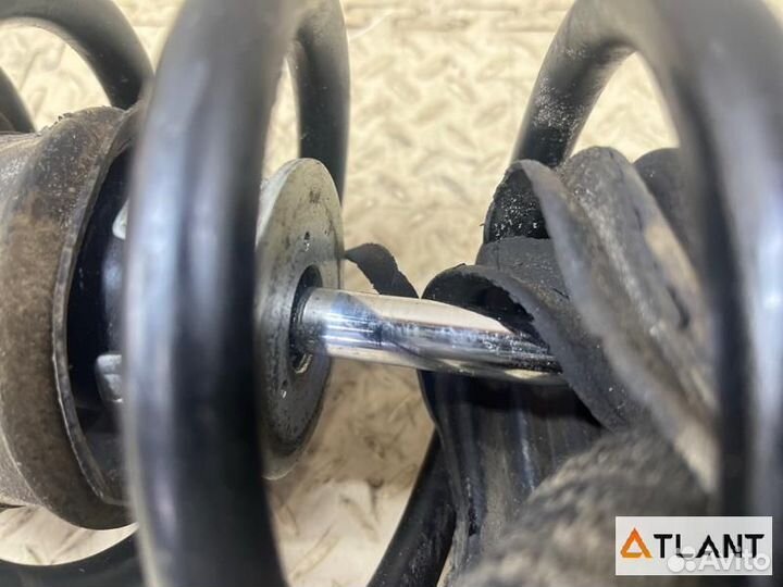 Стойка передняя левая lexus GS350