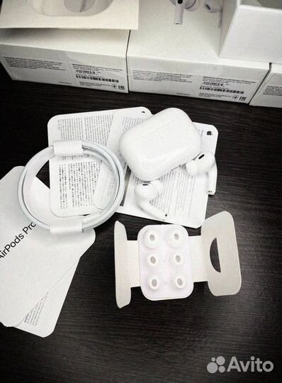 AirPods Pro 2: Звуковая свобода