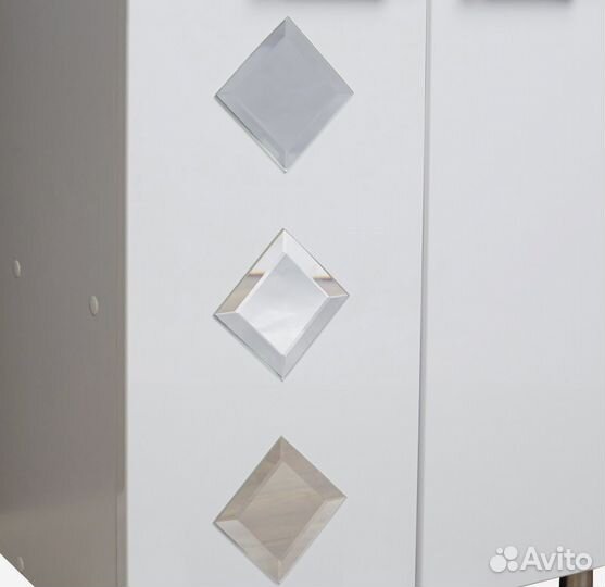 Комплект мебели в ванную