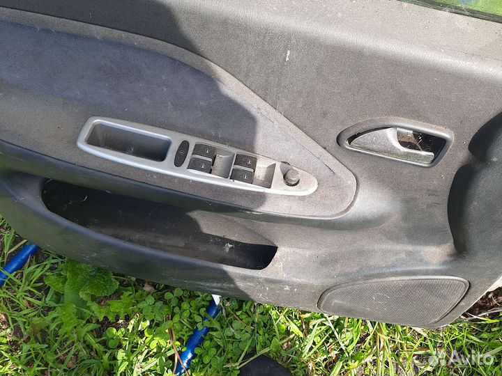 Дверь чери амулет