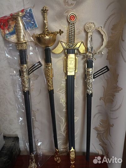 Елочные игрушки