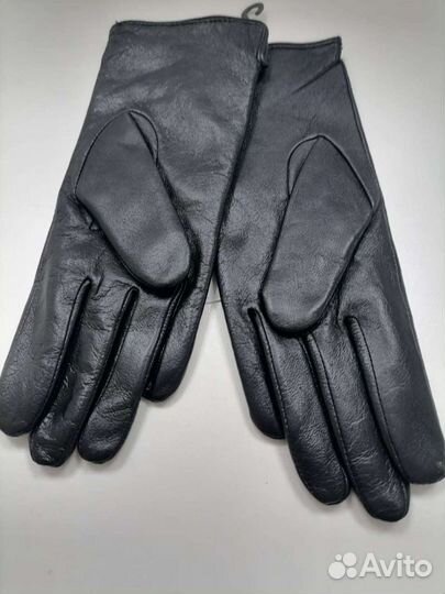 Перчатки из натуральной кожи новые
