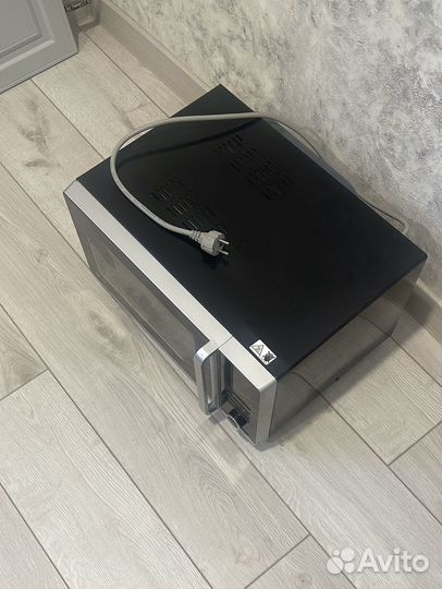 Микроволновая печь