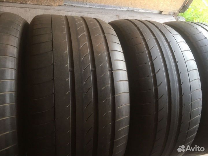 Pirelli P Zero Corsa Asimmetrico 2 275/40 R20 и 315/35 R20