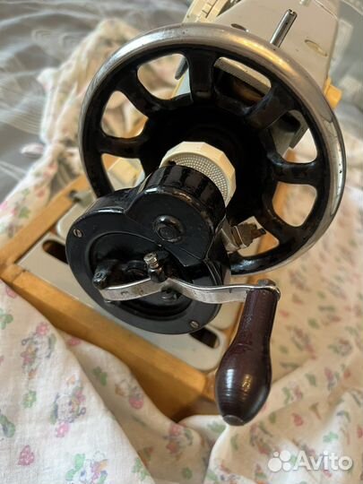 Швейная машина подольск 142