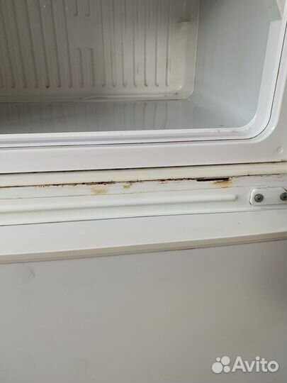 Холодильник бу stinol