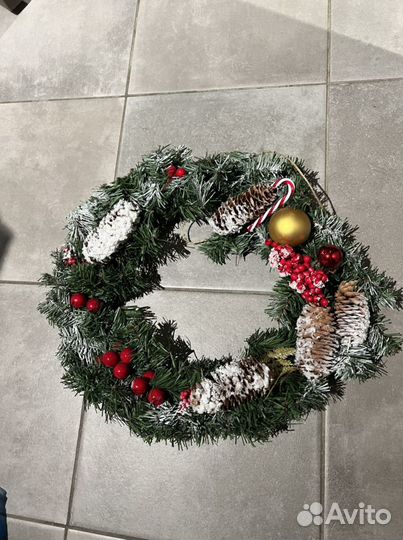 Новогодний венок на дверь