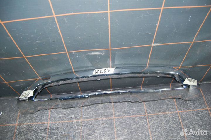 Накладка бампера переднего- Mercedes-Benz M-W166