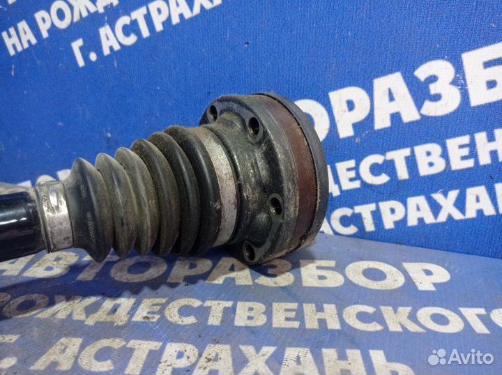 Задний левый привод Audi A7 лифтбэк CGW 2013