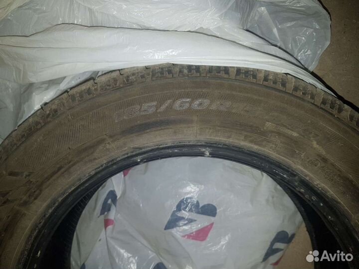 Toyo Observe Garit GIZ 185/60 R15 84Q