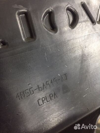 Декоративная крышка двигателя Volvo V50 2007-2012