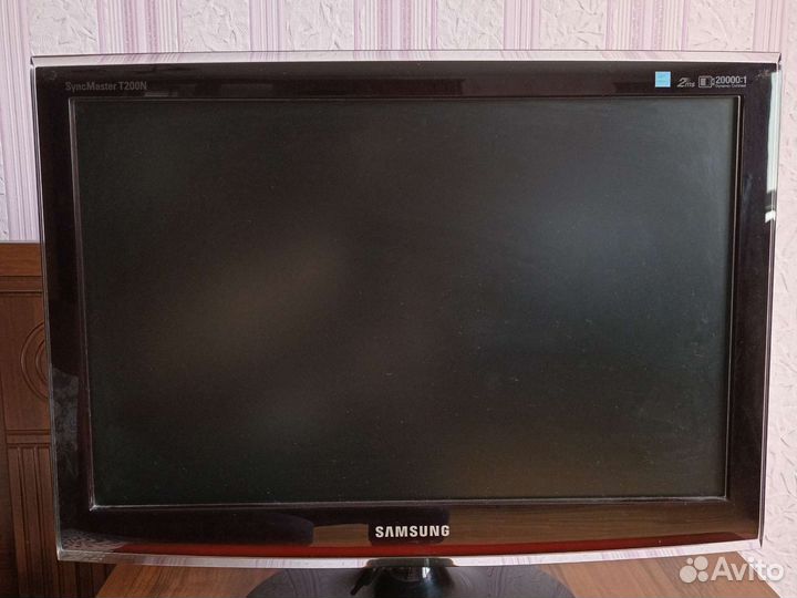 Монитор Samsung syncmaster t200n