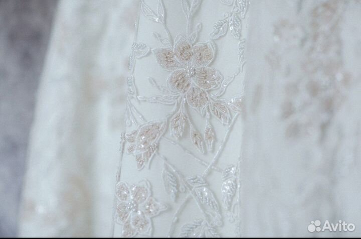 Платье свадебное