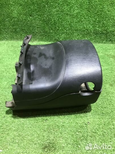 Кожух рулевой колонки Ford Focus 1