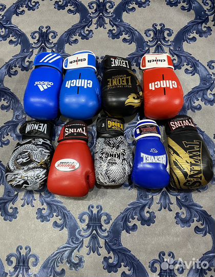 Боксерские перчатки кожаные