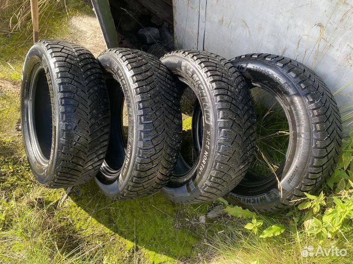 Michelin X-Ice North 4 SUV 225/60 R17 103T