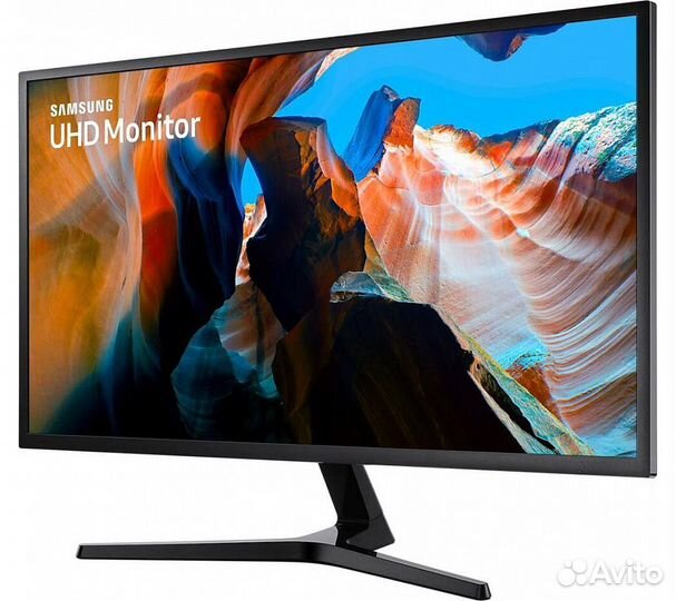 Монитор Samsung 31.5