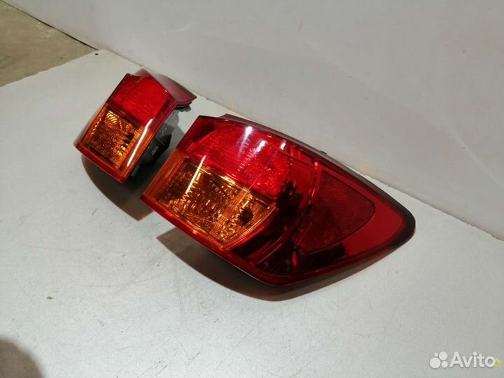 Фонарь Lexus IS250 Лексус ис 250 (05-08г)