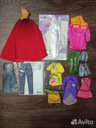 Одежда и обувь для кукол Барби