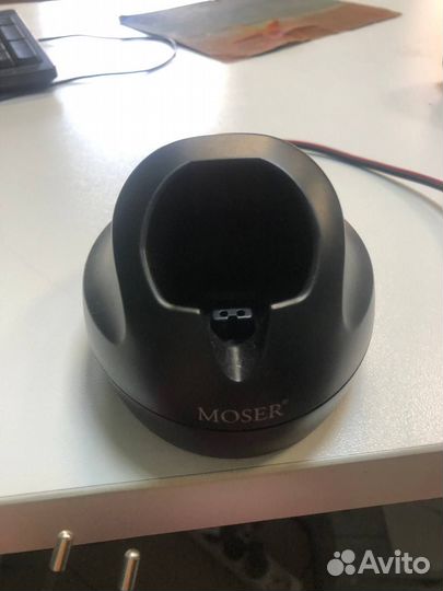 Подставка с блоком пиния Moser