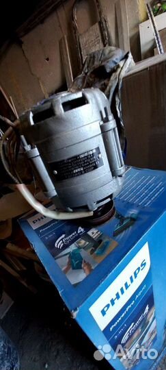 Двигатель от стиральной машины