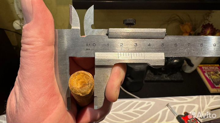 Эбонитовый стержень