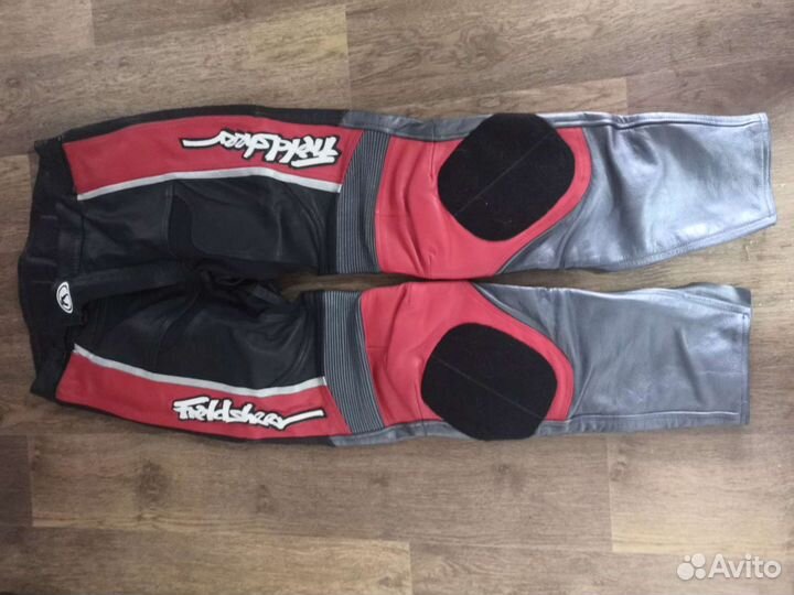 Мотокомбинезон