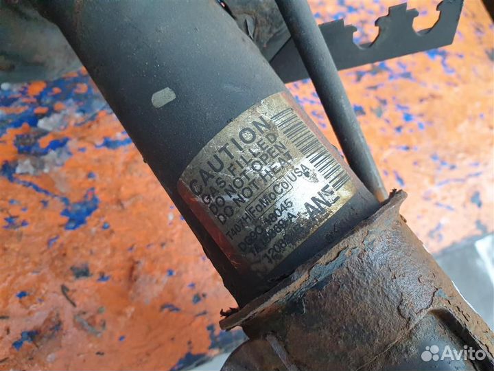 Стойка передняя правая Ford Mondeo 5 2014-2019