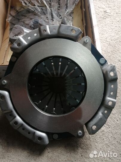 Корзина сцепления lancer 10