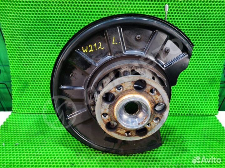 Цапфа (кулак) задняя левая Mercedes-Benz E W212