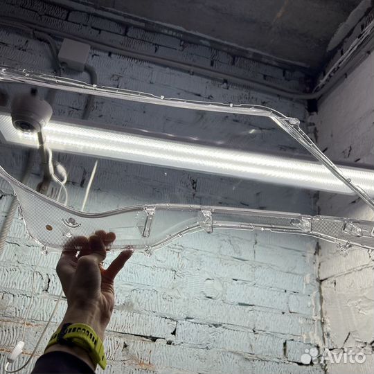 Уцененное стекло для фары Toyota RAV 4 IV (2012-20