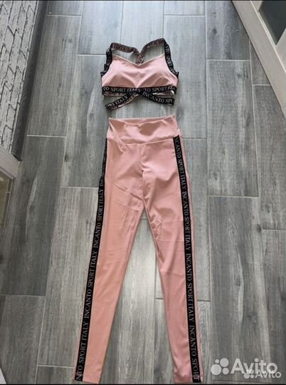 Костюм для фитнеса incanto