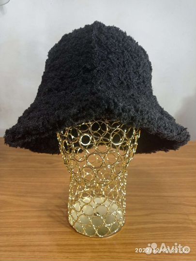 Женская меховая панама под барашек