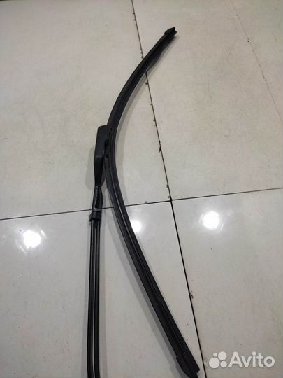 Поводок стеклоочистителя (правый) (Peugeot 3008)
