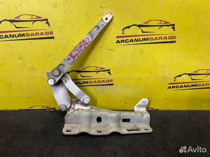 Петля капота правая Mercedes Clc W203 OM646.963