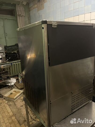 Льдогенератор 85 кг в сутки