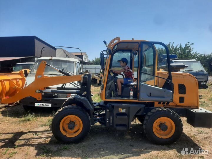 Фронтальный погрузчик LUYU ZL 928, 2024