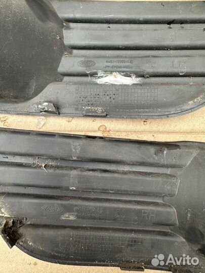 Противотуманные фары + решетки Ford focus 2