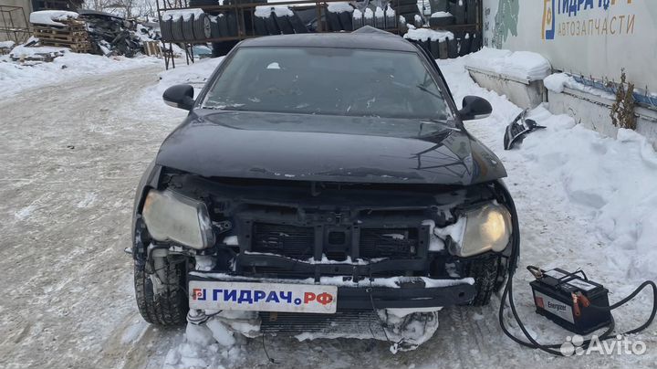 Датчик кислородный нижний Volkswagen Passat (B6) 0