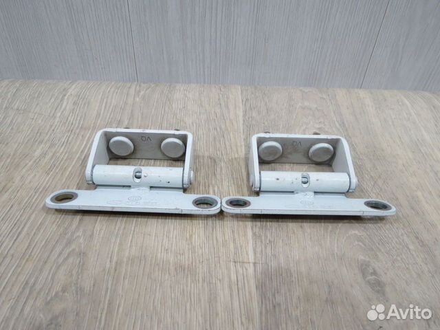 Петля Kia Stinger