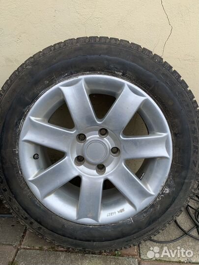 Bridgestone зима шипы 195/65/15 два колеса