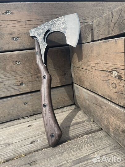 Крутой топор Сварог