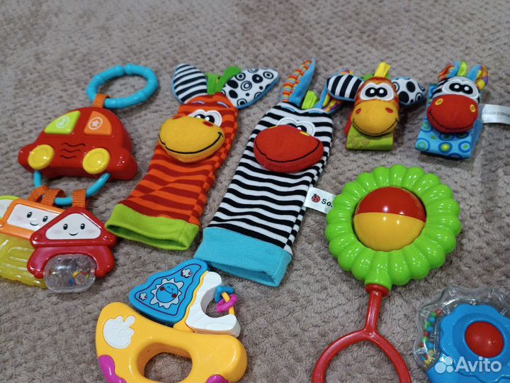 Детские игрушки/погремушки/подвеска